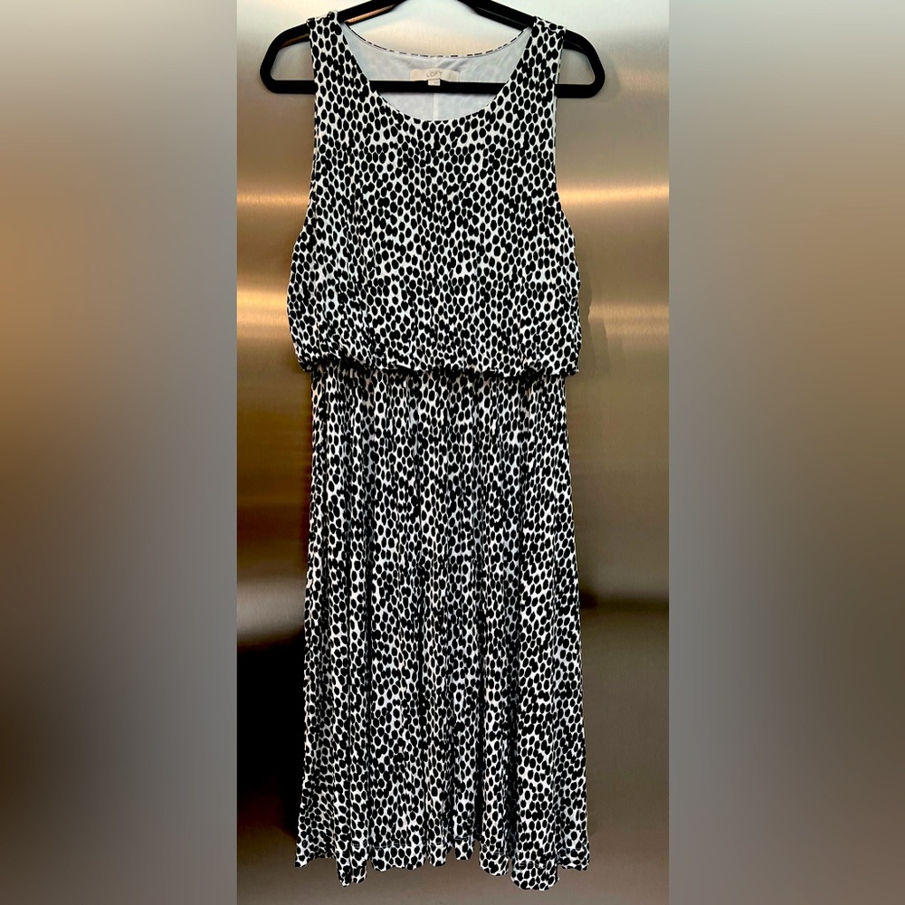 Patterned dress